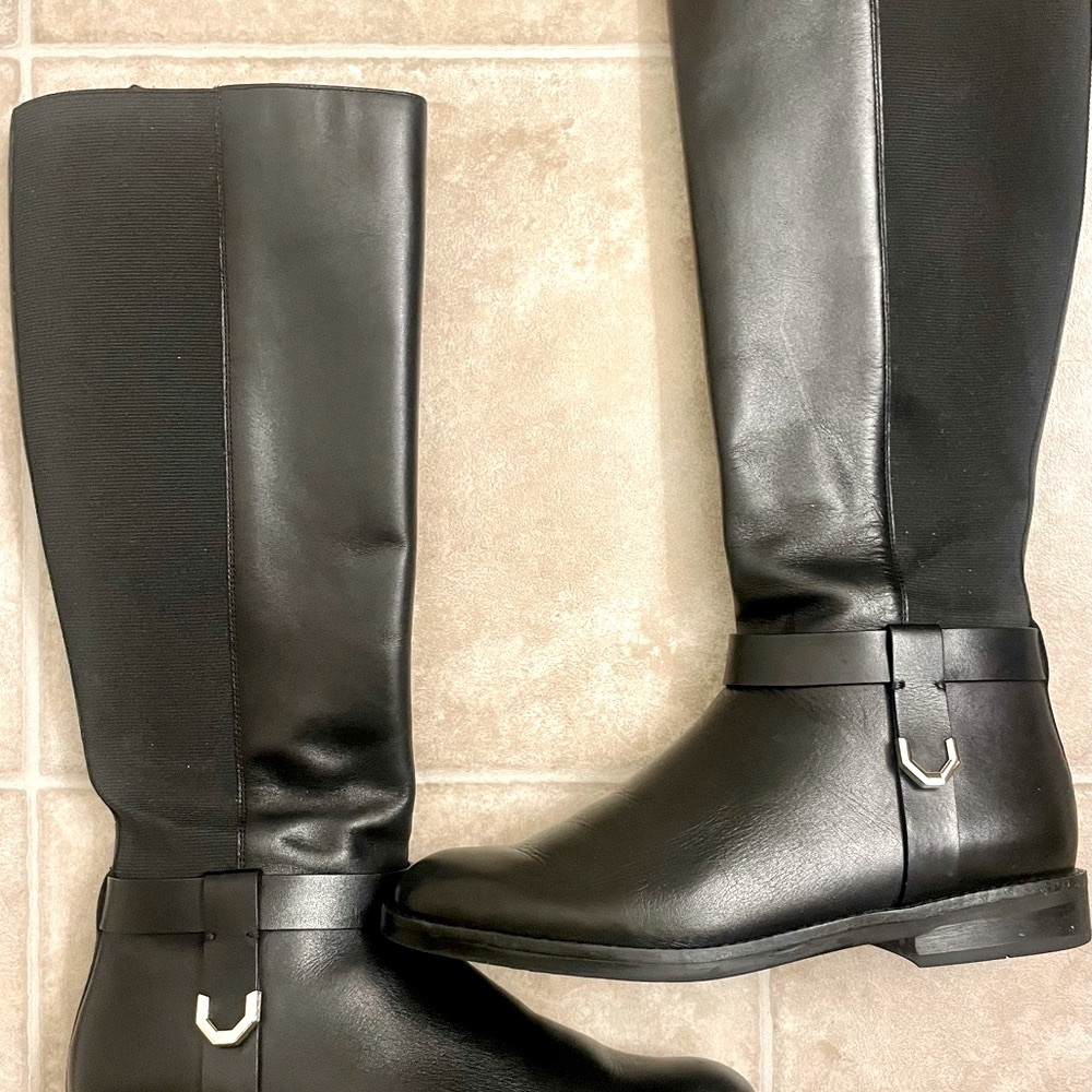 Cole Haan Black Leather Footwear